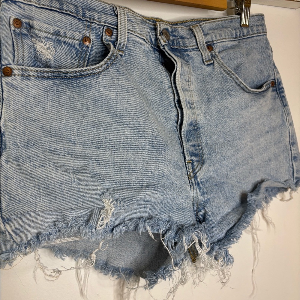 Levi's Premium 501 Light Blue Distressed Denim Shorts - Picture 9 of 9